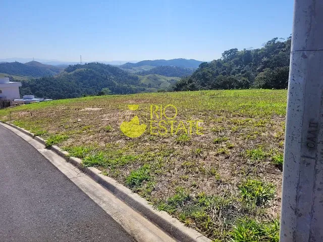 Terreno com 312m², à venda, no bairro Casa de Pedra em Volta Redonda