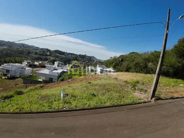 Terreno com 450m², à venda, no bairro Arvoredo em Concórdia