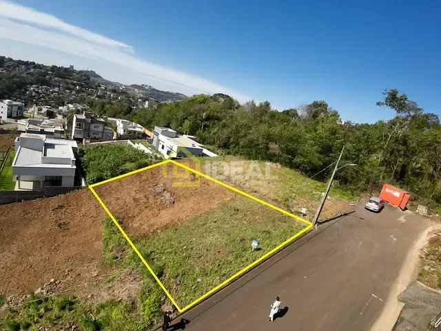 Terreno com 450m², à venda, no bairro Arvoredo em Concórdia