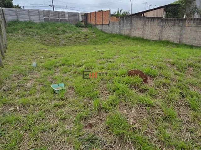 Terreno com 360m², à venda, no bairro Colúmbia em Londrina
