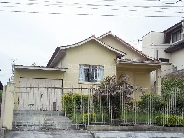 Terreno com 600m², à venda, no bairro Uberaba em Curitiba