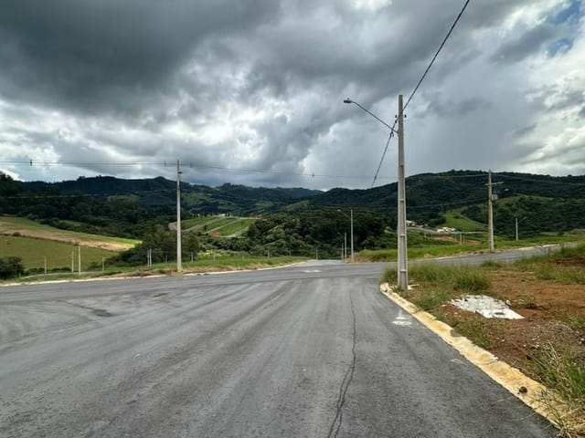 Terreno com 215m², à venda, no bairro Mirante Do Matão em Extrema