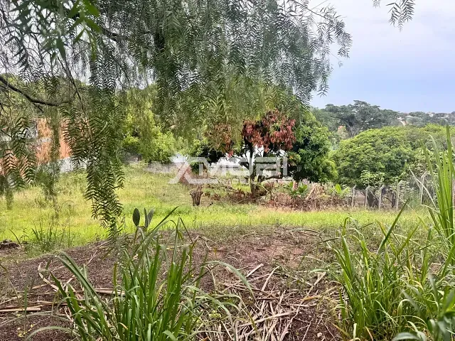 Terreno com 1000m², à venda, no bairro Parque dos Cafezais I em Itupeva