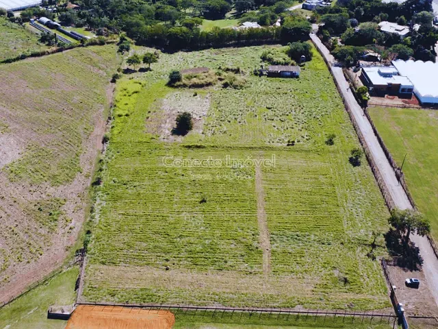 Sítio com 30000m², à venda, no bairro Centro em Holambra