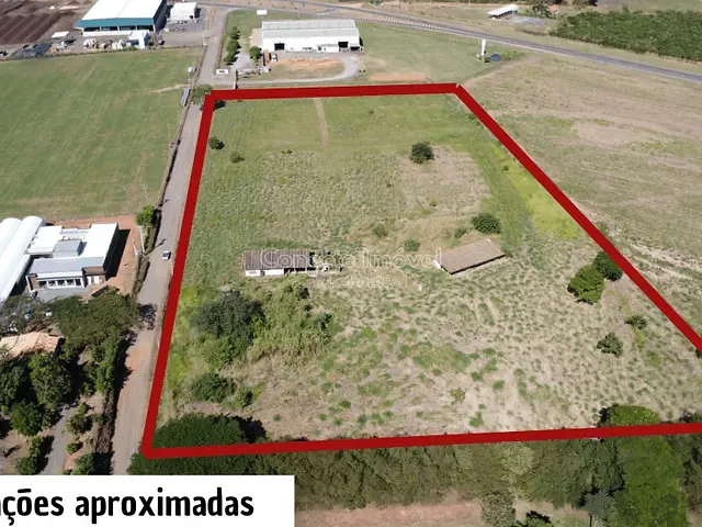 Sítio com 30000m², à venda, no bairro Centro em Holambra