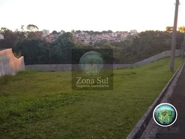 Terreno com 540m², à venda, no bairro Condominio Residencial Village Vert em Sorocaba