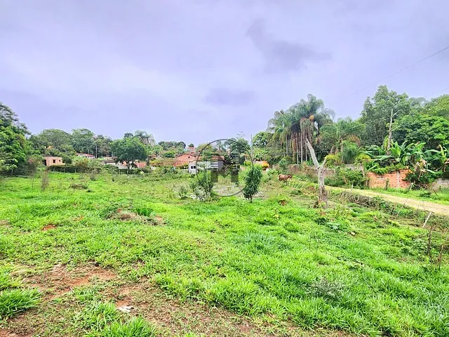 Terreno com 8160m², à venda, no bairro Bom Jardim II em Guaratinguetá