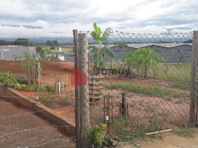 Terreno com 210m², à venda, no bairro Residencial e Comercial Cidade Jardim em Pindamonhangaba