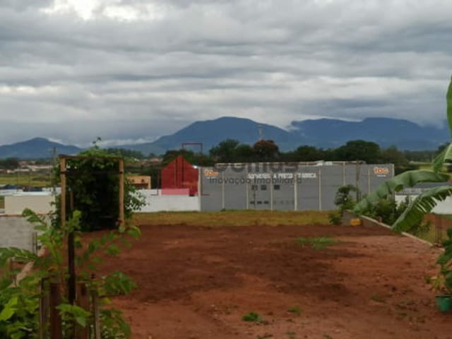 Terreno com 210m², à venda, no bairro Residencial e Comercial Cidade Jardim em Pindamonhangaba