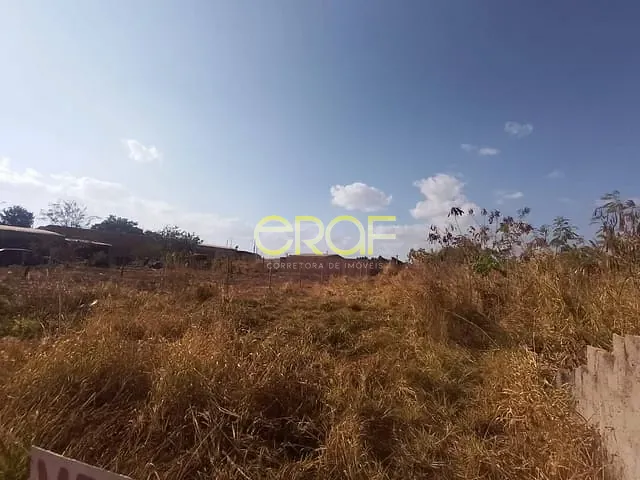 Terreno com 300m², à venda, no bairro Setor Bela Vista em Formosa