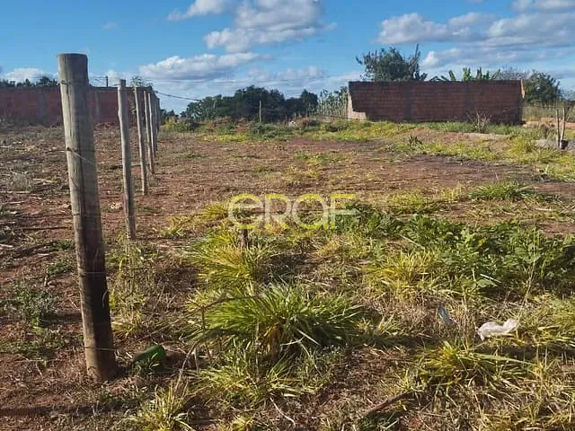 Terreno com 300m², à venda, no bairro Setor Bela Vista em Formosa