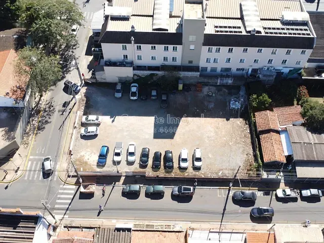 Terreno com 1000m², à venda, no bairro Centro em Holambra