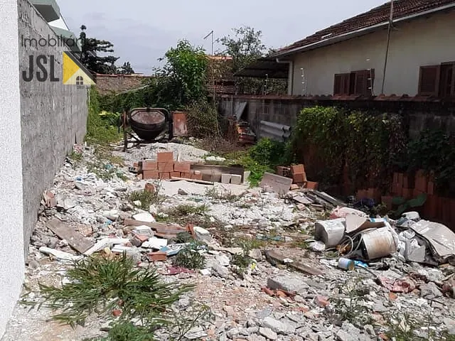 Terreno com 150m², à venda, no bairro Vila Santa Izabel em Caçapava