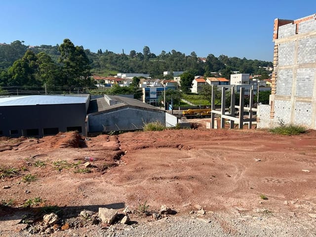 Terreno com 324m², à venda, no bairro Portais (Polvilho) em Cajamar