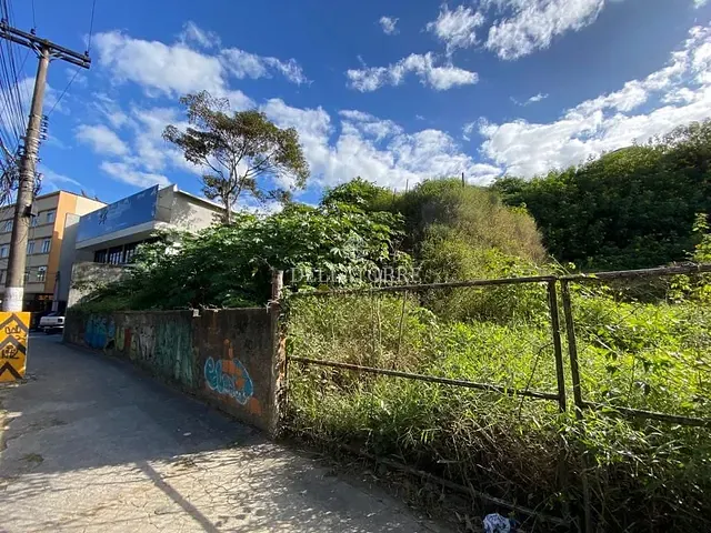 Terreno com 567m², à venda, no bairro Alto em Teresópolis