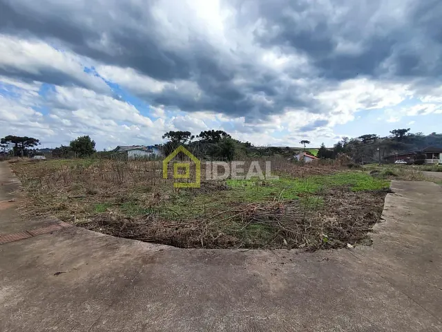 Terreno com 2200m², à venda, no bairro Parque de Exposições em Concórdia