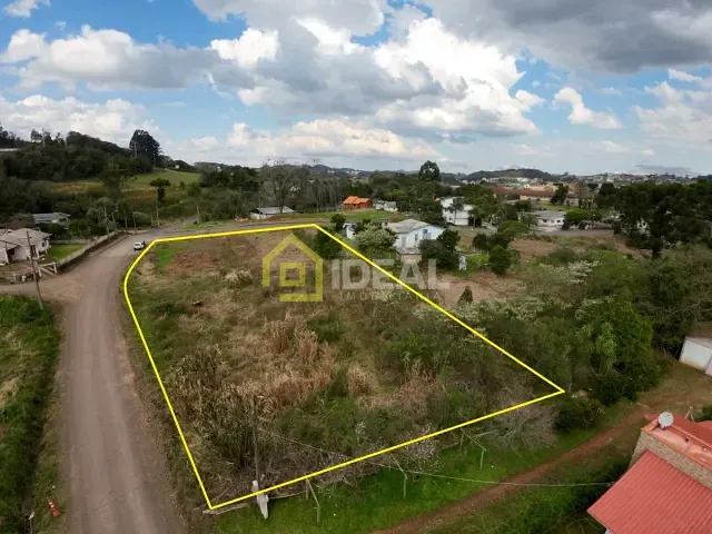 Terreno com 2200m², à venda, no bairro Parque de Exposições em Concórdia