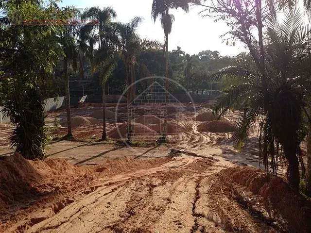 Terreno com 5000m², à venda, no bairro Jardim dos Álamos em São Paulo