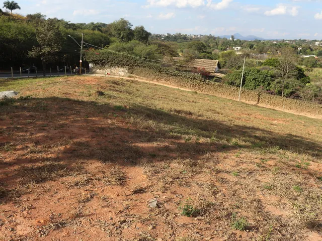 Terreno com 4301m², à venda ou para alugar, no bairro Braúnas em Belo Horizonte