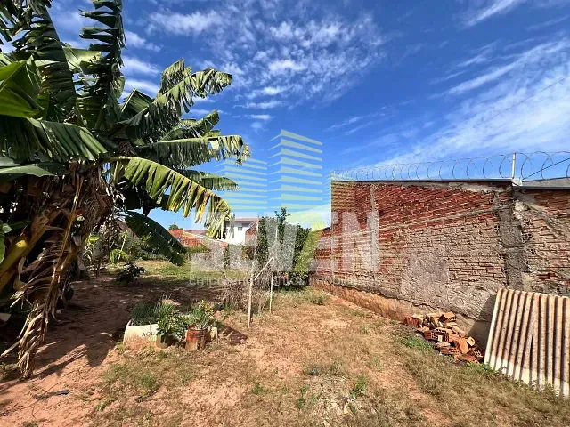 Terreno com 396m², à venda, no bairro Parque Santa Cecília em Bauru