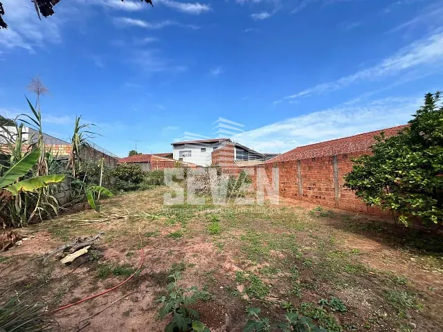 Terreno com 396m², à venda, no bairro Parque Santa Cecília em Bauru