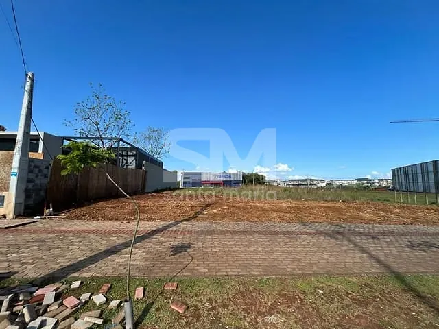 Terreno com 1012m², à venda, no bairro Bom Retiro em Chapecó