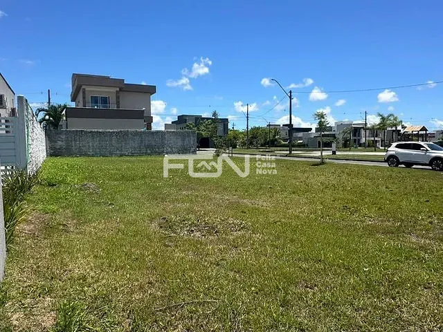 Terreno com 303m², à venda, no bairro Jardim Limoeiro em Camaçari