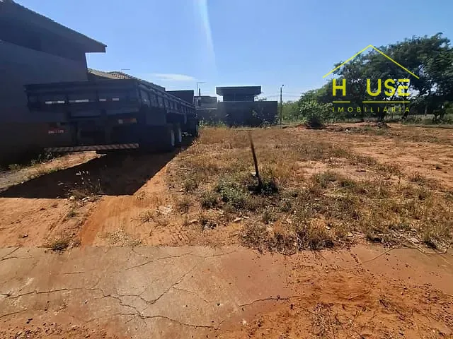 Terreno com 200m², à venda, no bairro Jardim Barcelona em Votuporanga