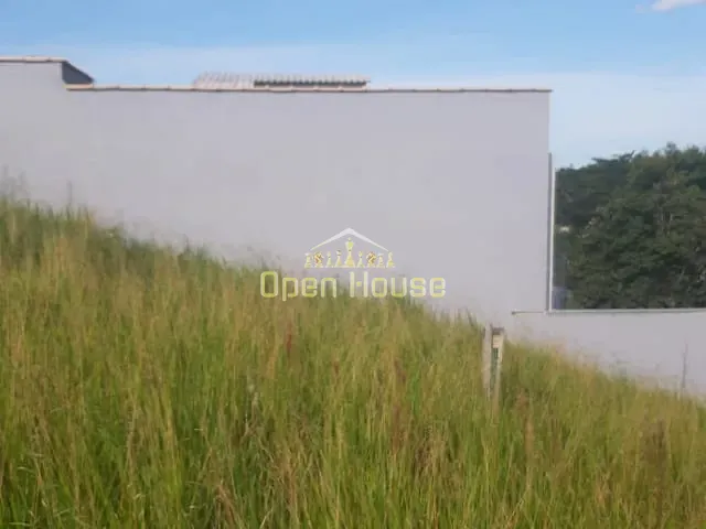 Terreno com 360m², à venda, no bairro Roma em Volta Redonda