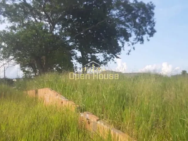 Terreno com 360m², à venda, no bairro Roma em Volta Redonda