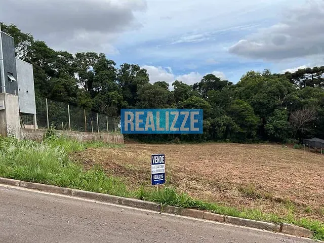 Terreno com 300m², à venda, no bairro Jardim Dourado em Marau