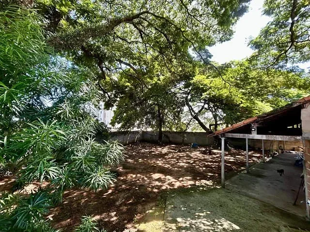 Chácara com 1800m², à venda, no bairro Jardim Paulista  em Taubaté