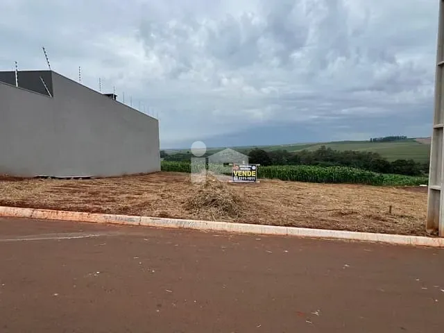 Terreno com 318m², à venda, no bairro Conjunto Residencial Arnaldo Busato em Rolândia