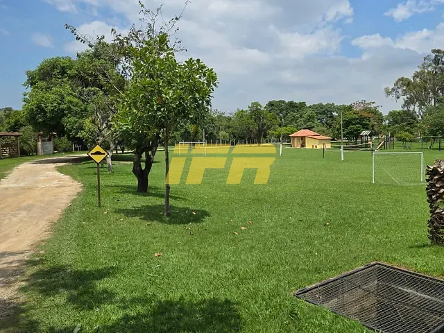Terreno com 1670m², à venda, no bairro Condomínio Recanto do Sol em Pindamonhangaba