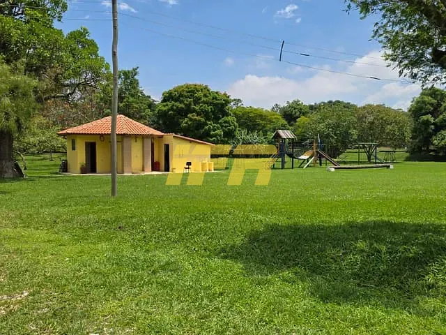 Terreno com 1670m², à venda, no bairro Condomínio Recanto do Sol em Pindamonhangaba
