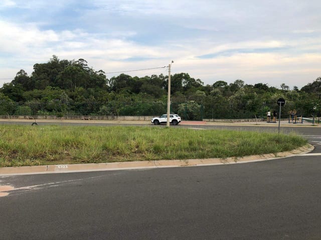 Terreno com 292m², à venda, no bairro Parque Residencial Terras de Yucatan em Monte Mor