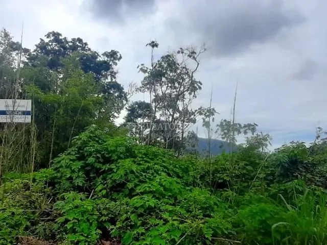 Terreno com 1835m², à venda, no bairro Vila Muqui em Teresópolis