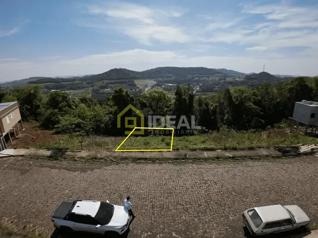 Terreno com 360m², à venda, no bairro São Cristóvão em Concórdia