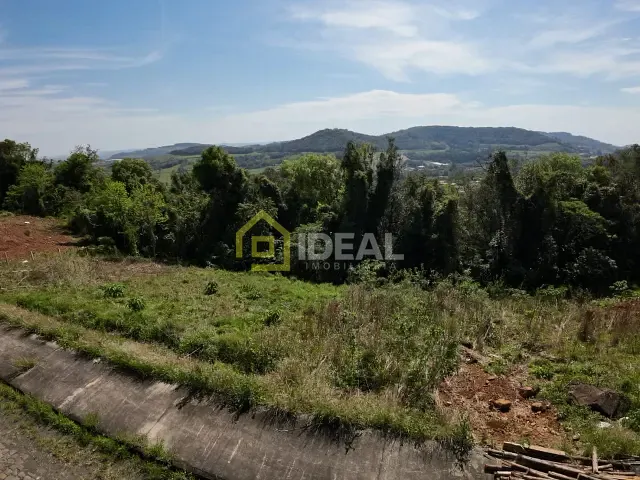 Terreno com 360m², à venda, no bairro São Cristóvão em Concórdia