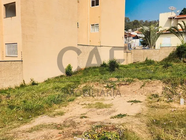 Terreno com 250m², à venda, no bairro Nova Jaguariúna em Jaguariúna