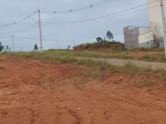 Terreno com 250m², à venda, no bairro Loteamento Vila Real em Cambuí