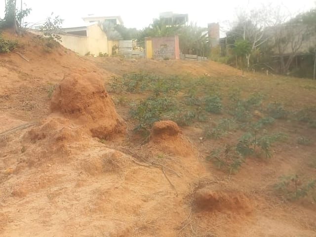 Terreno com 1090m², à venda, no bairro Rasa em Cabo Frio