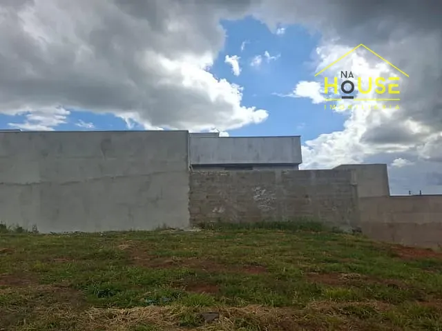 Terreno com 180m², à venda, no bairro Jardim Monte Líbano em Votuporanga