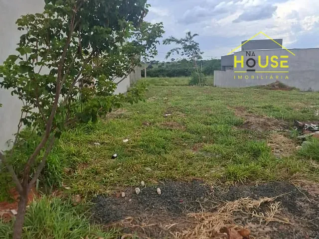 Terreno com 180m², à venda, no bairro Jardim Monte Líbano em Votuporanga