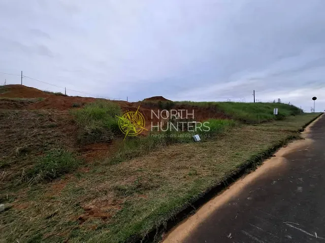 Terreno com 375m², à venda, no bairro Itinga em Joinville