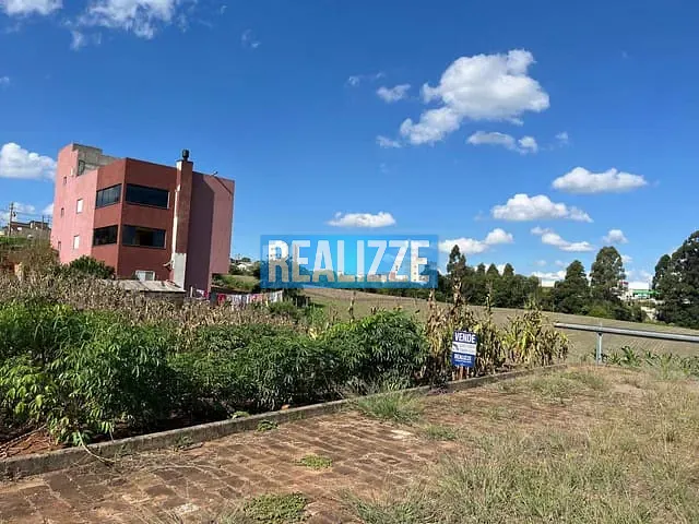 Terreno com 636m², à venda, no bairro Villa Bella em Marau