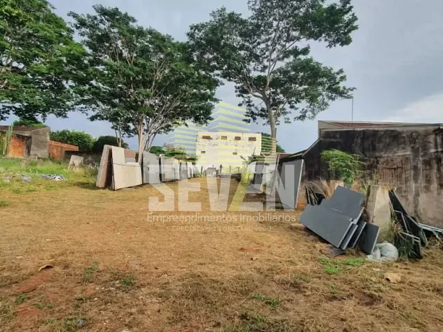 Terreno com 1818m², à venda, no bairro Jardim Eugênia em Bauru