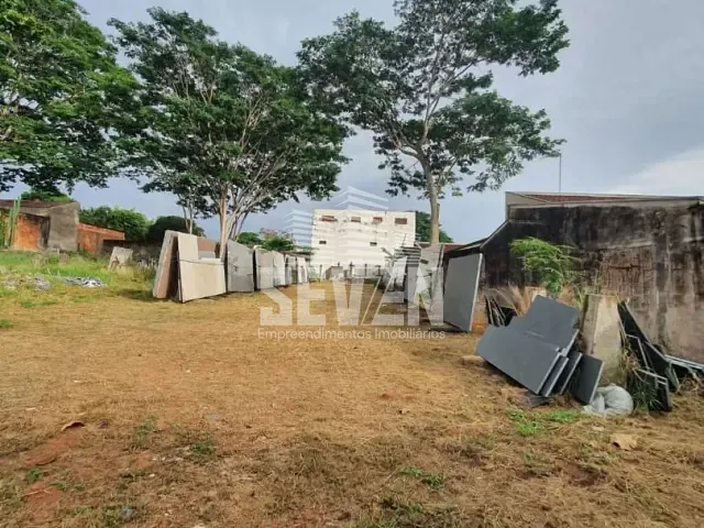 Terreno com 1818m², à venda, no bairro Jardim Eugênia em Bauru