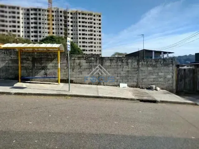 Terreno com 980m², à venda, no bairro Jardim Adélia em Jundiaí