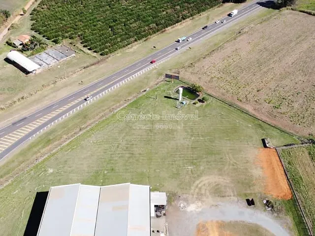 Terreno com 8790m², à venda, no bairro Centro em Holambra